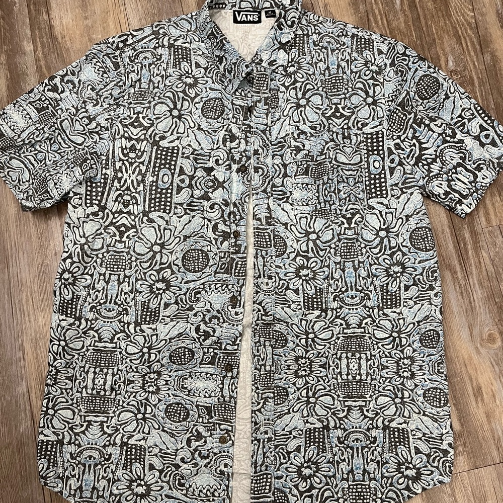 Vans Black & White Tribal Floral Short Sleeve Button-Up Shirt